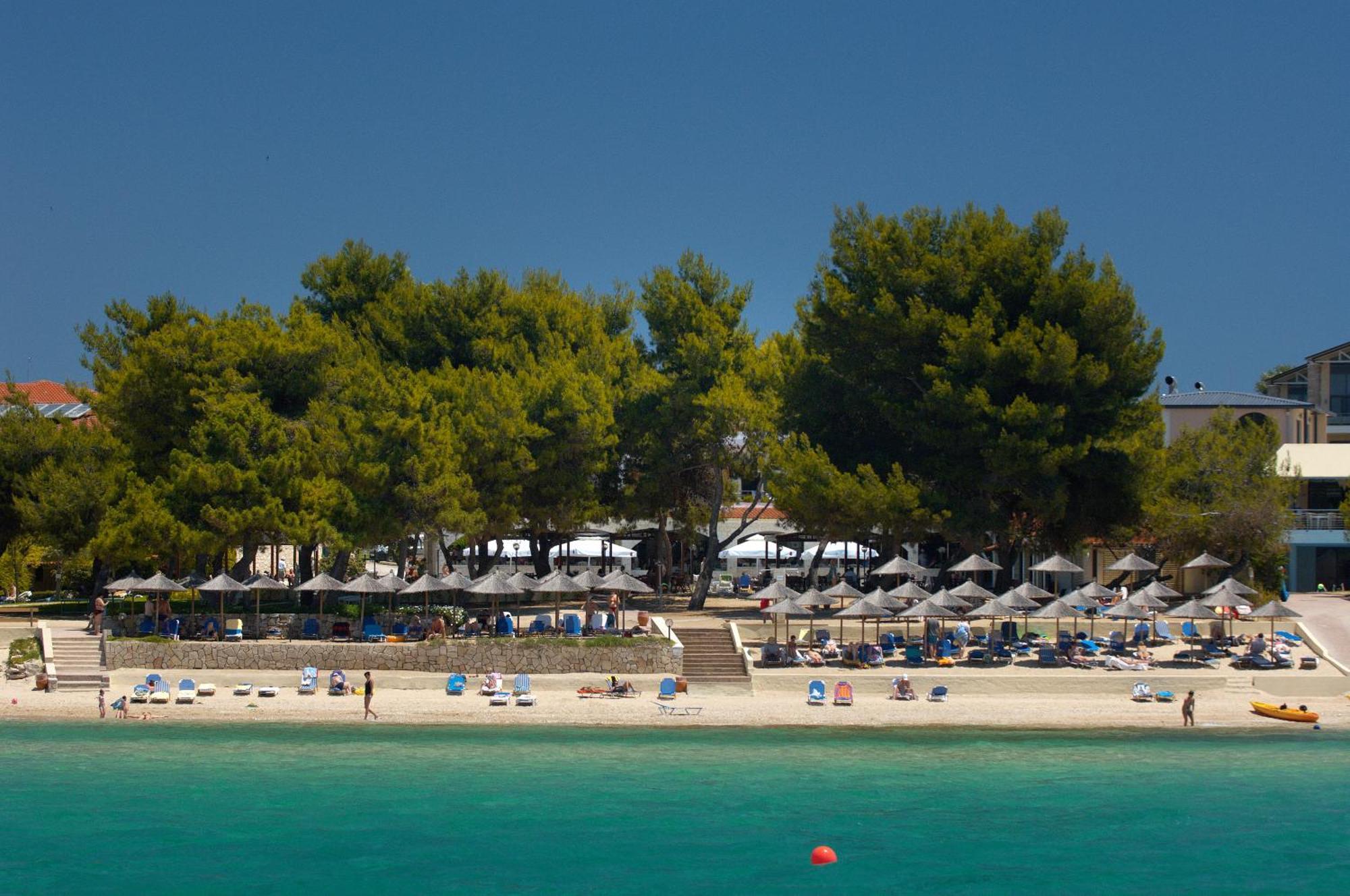 Portes Beach Hotel Nea Poteidaia Eksteriør billede