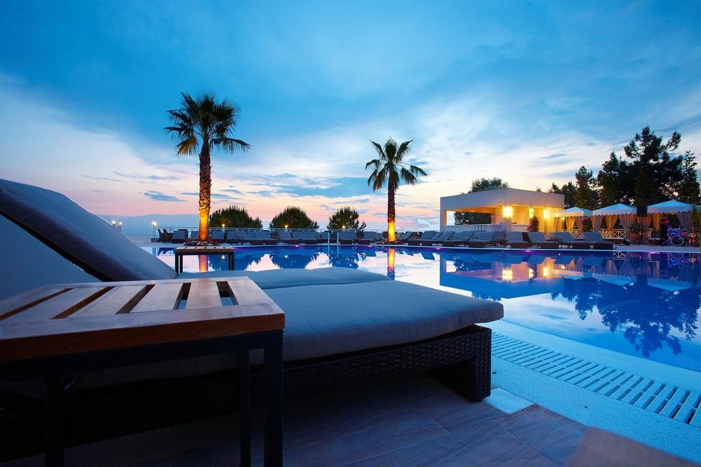 Portes Beach Hotel Nea Poteidaia Eksteriør billede